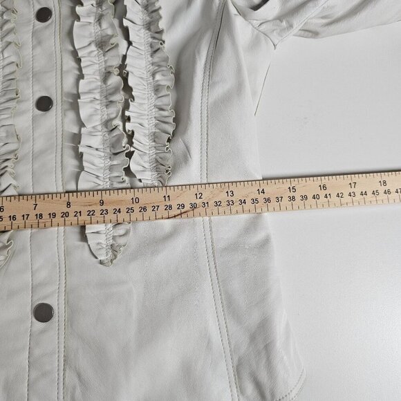 Vintage Italian White Leather Button-Up Jacket with Ruffles by Artico Womens XS - Picture 9 of 11